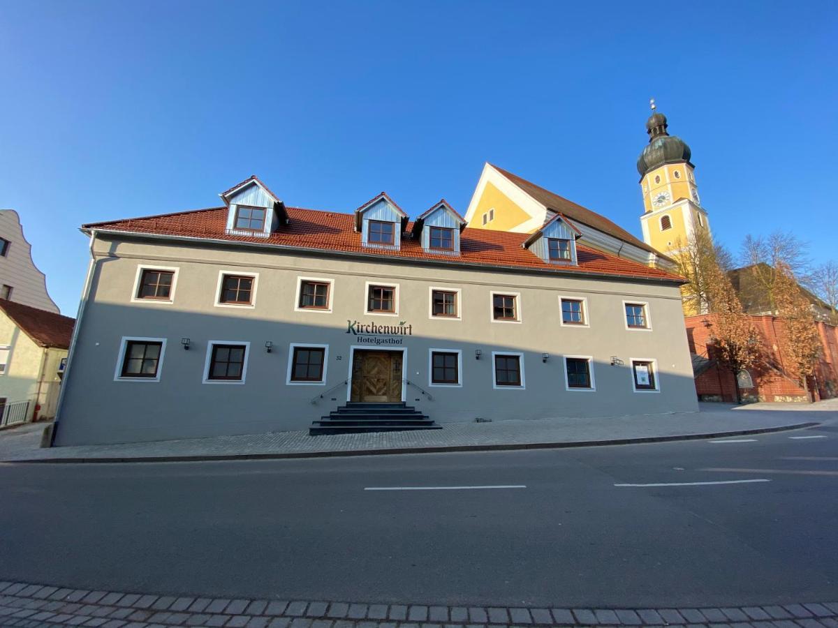 Hotelgasthof Kirchenwirt Schierling 外观 照片